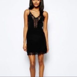 women's Black Cami Lace Spaghetti Strap Mini dress By OH MY LOVE  size XSMALL